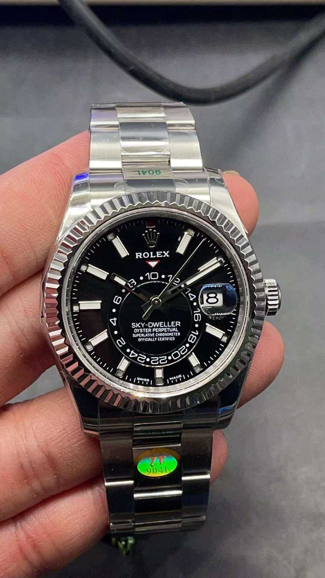 Rolex Sky-Dweller Silver-black