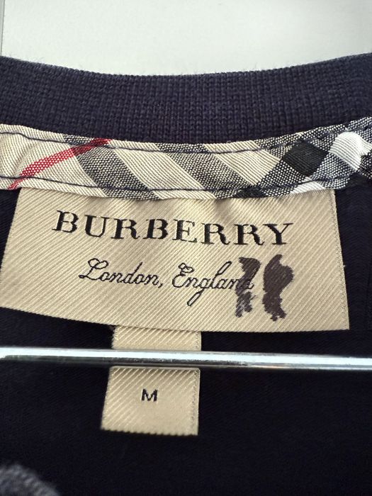 Tricou Burberry simplu