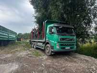 Volvo FH Volvo FH , macara Loglift remorca Schwartzmuller