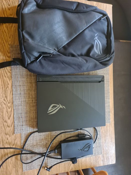 Asus Rog G512lv - i7 -64Gb Ram-RTX2060-6Gb