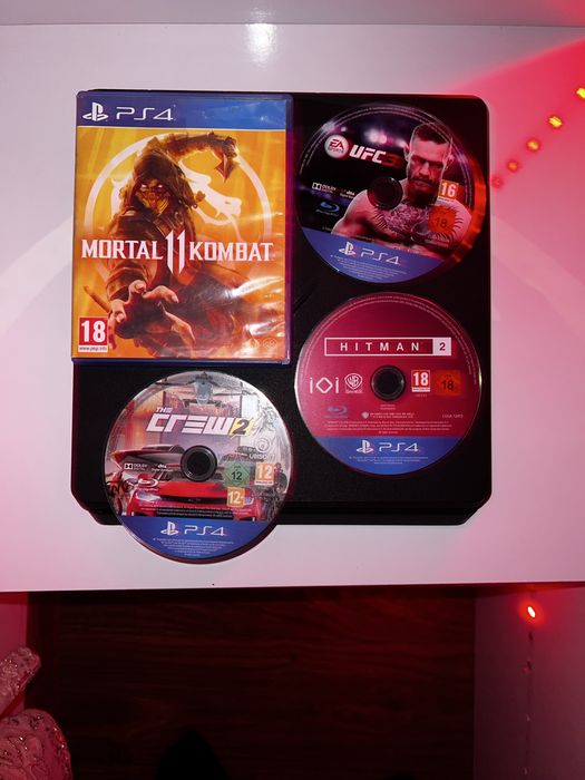 Vând ps4 slim stare buna