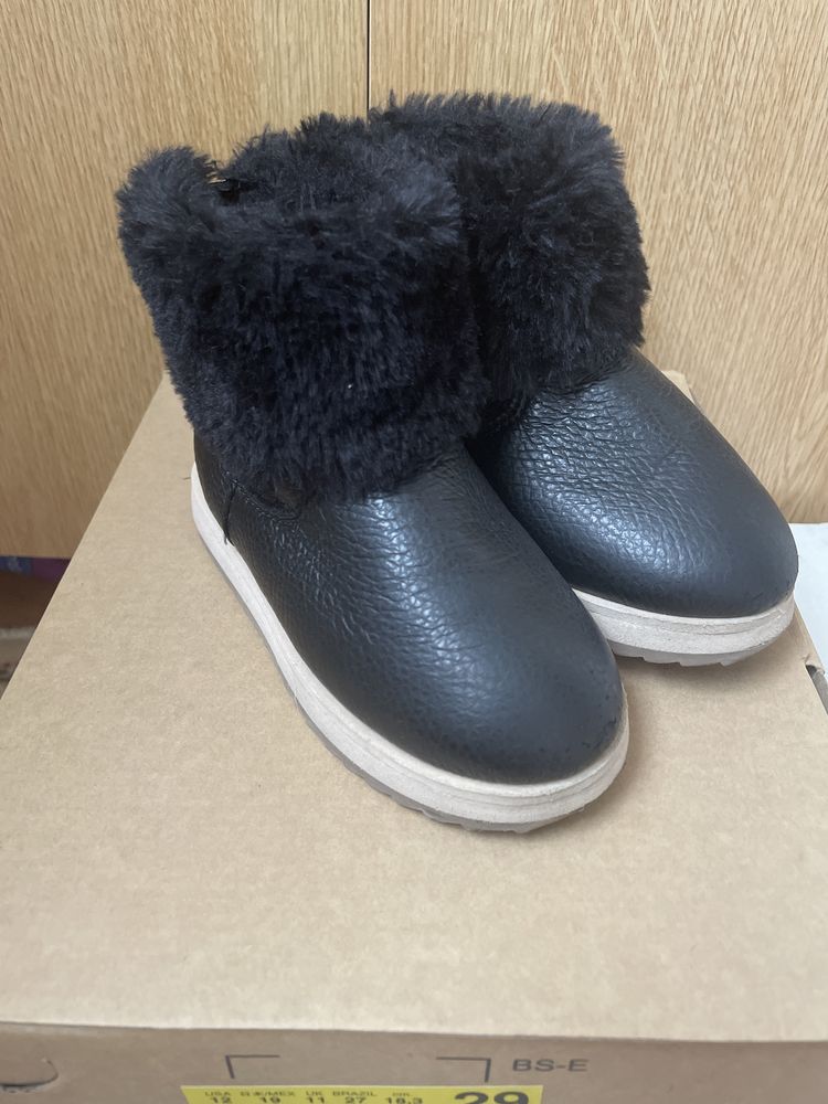 Cizme tip ugg Zara baby