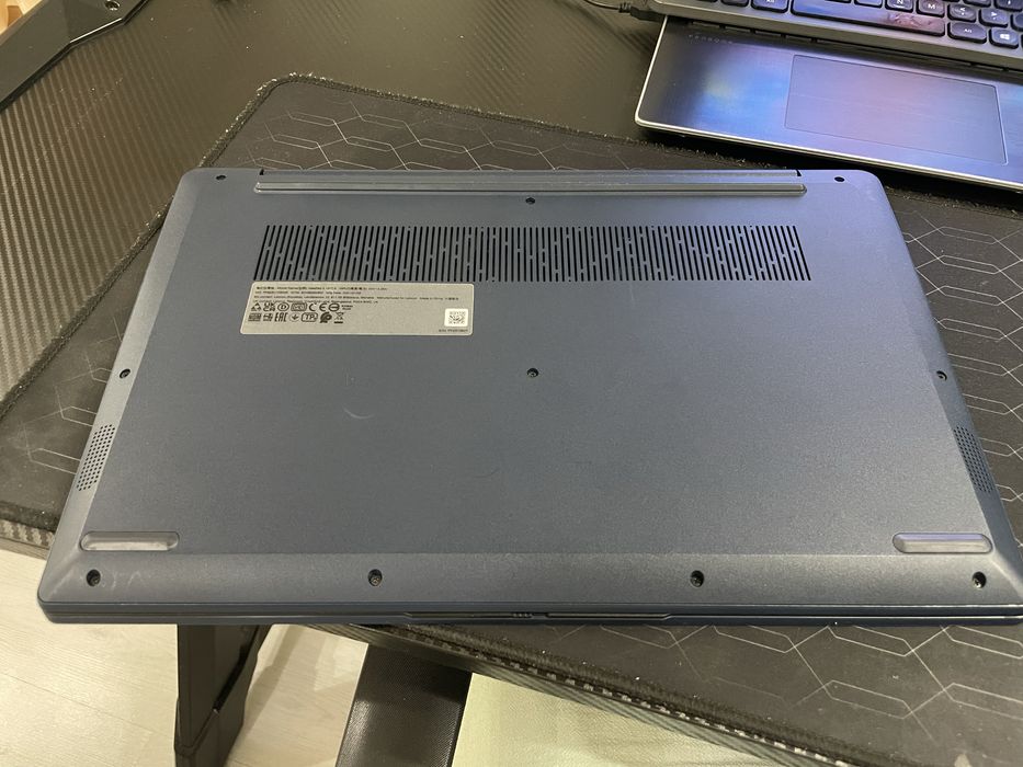 Лаптоп Lenovo IdeaPad 3 15ITL6