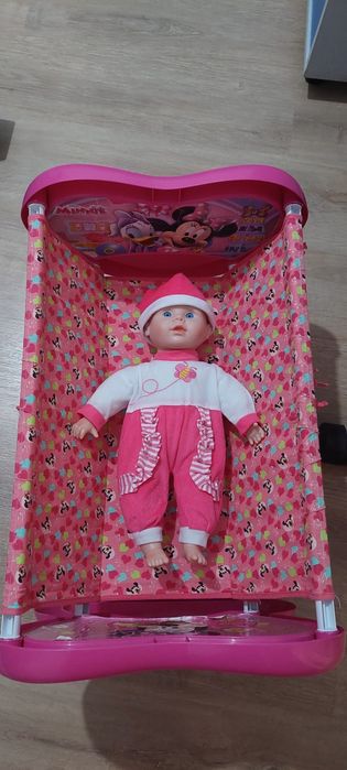 Детска играчка- кошара с бебе без забележки