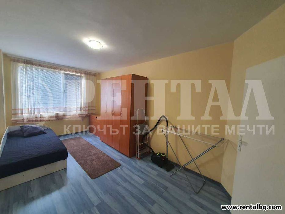 Продава се Тристаен апартамент в Пловдив, Кючук Париж - 97 кв.м за 1753 €/кв.м - Снимка #9