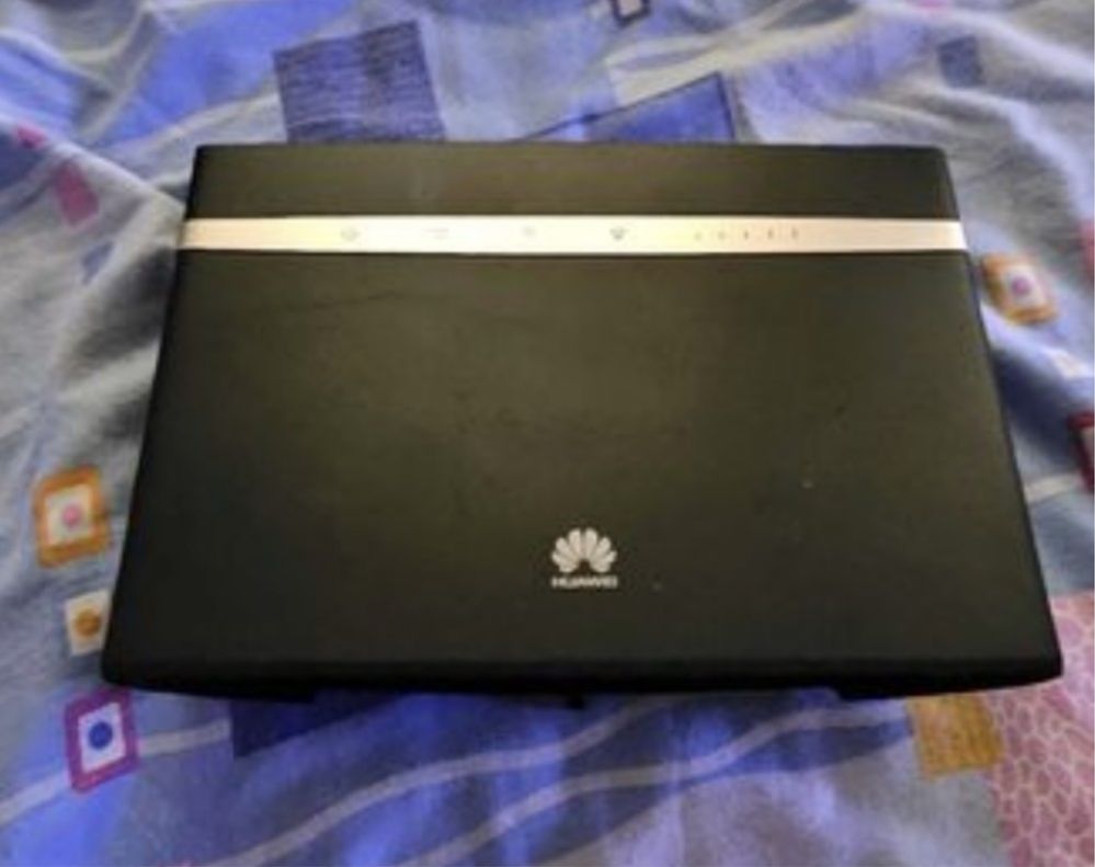 Router Huawei B525 , 2,4/5Ghz , cu cartela SIM