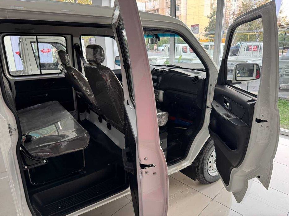 DongFeng C32 dubl kabina