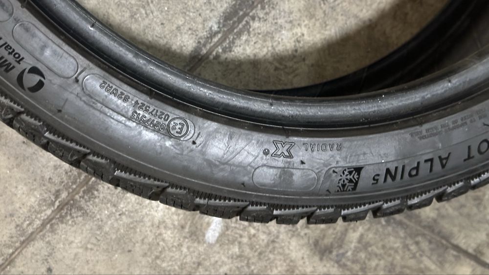 4 бр. гуми - зимни - MICHELIN Pilot Alpine 5 - 225/40/R18