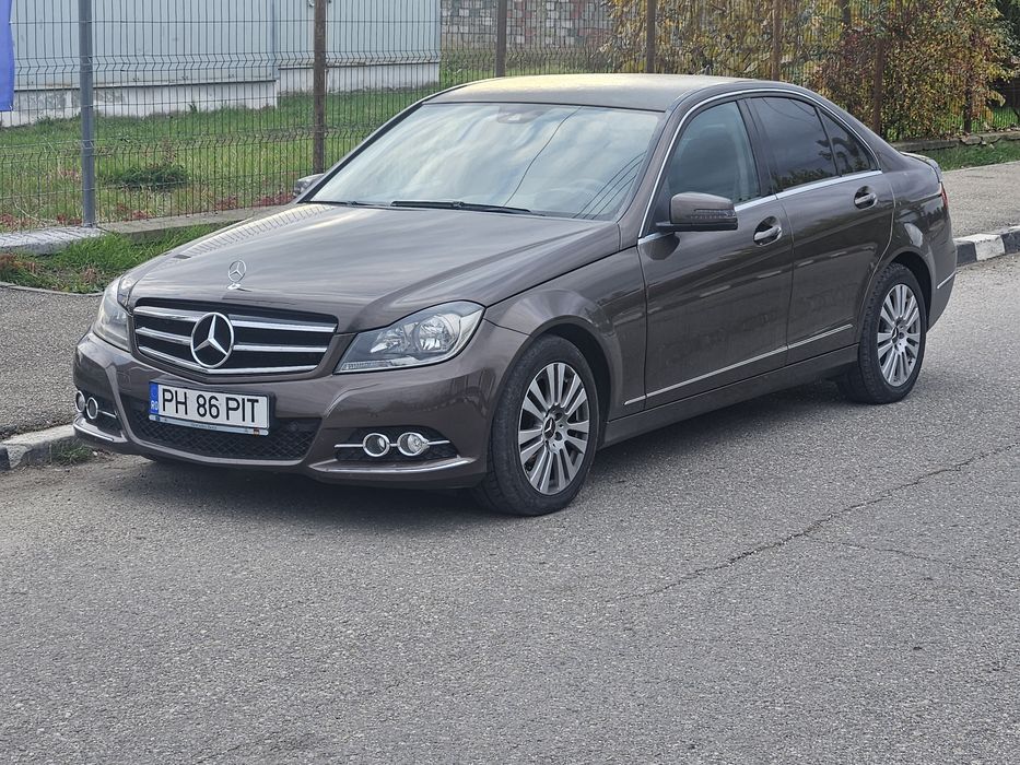 Mercedes w204 PRET 9200 EURO!!!