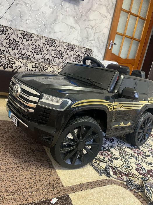 Электронная машина Тайота