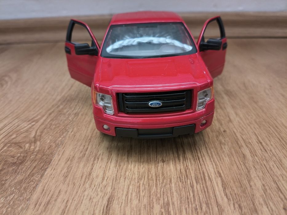 Machetă Ford camionetă