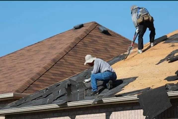 Dulgherii montaj tigla metalica lindab sistem pluviale