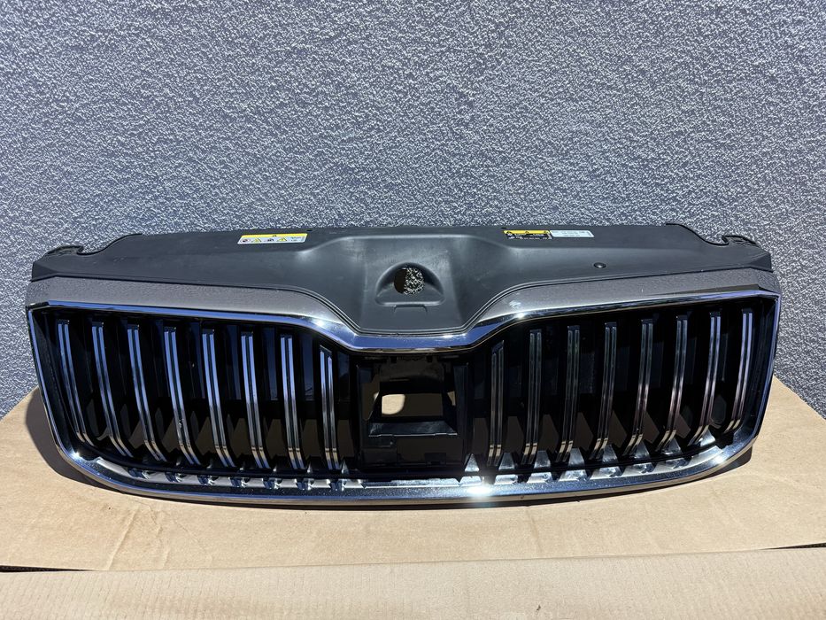 Masca trage superb 3 facelift