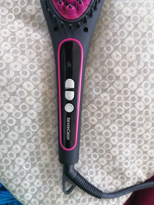 Електрическа четка за изправяне на коса SilverCrest