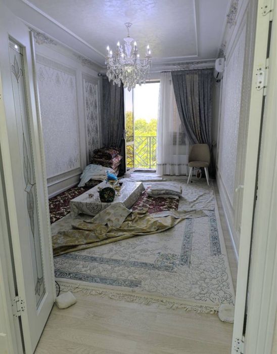 Срочно продаётся квартира метро Мирзо Улугбек Чилонзор 8