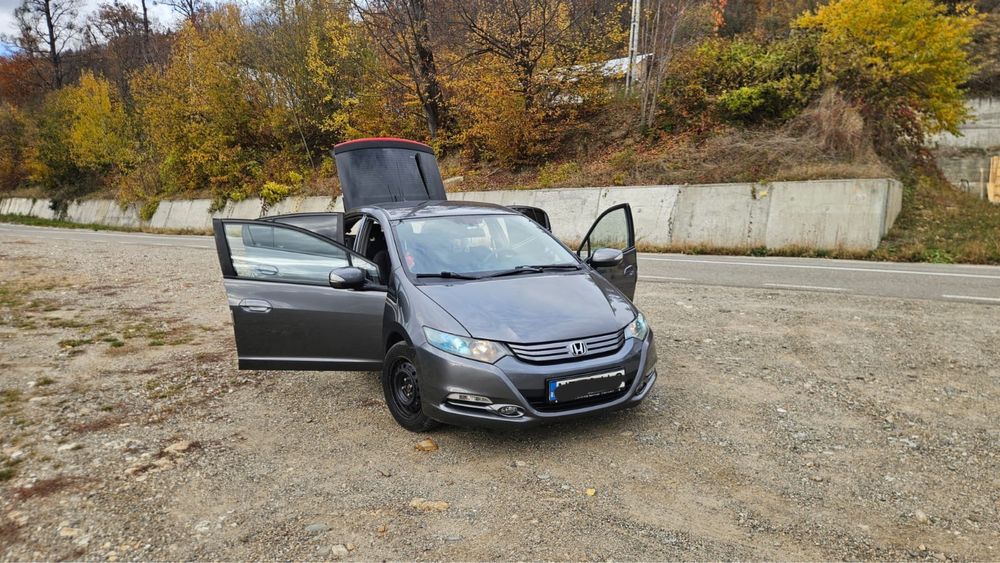 Honda insight hybrid