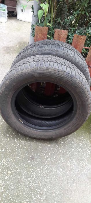 Anvelope iarna 2 buc. Pirelli 205/60/R16 si 2 buc. Debica 205/60/R16