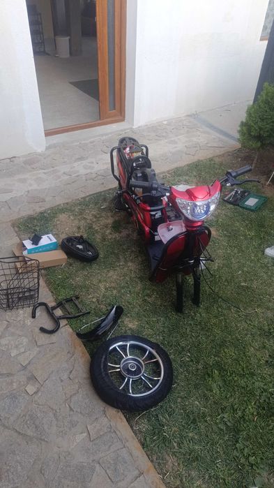 Електрически скутер