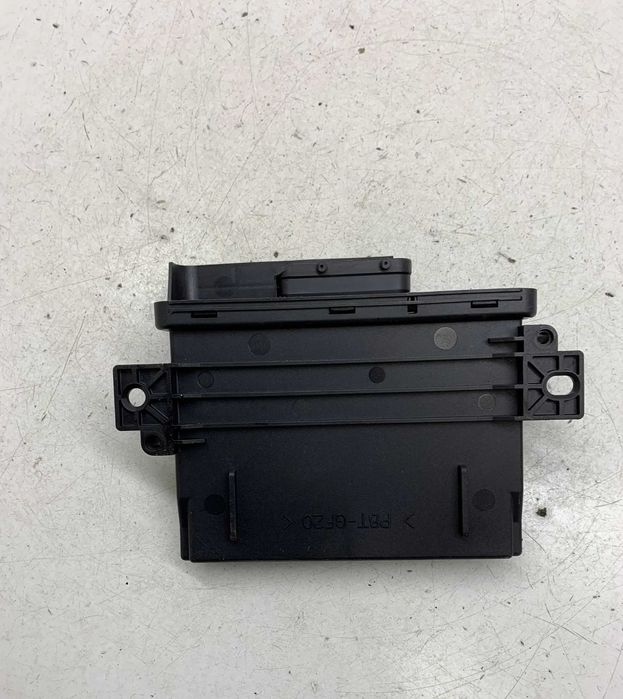 Комфорт модул 4F0 907 279 A и бордово захранване 4F0 907 280 A