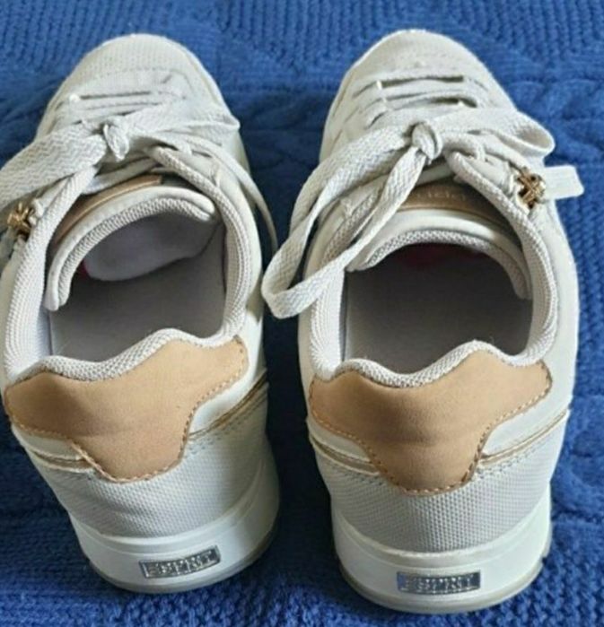 Pantofii sport unisex Esprit