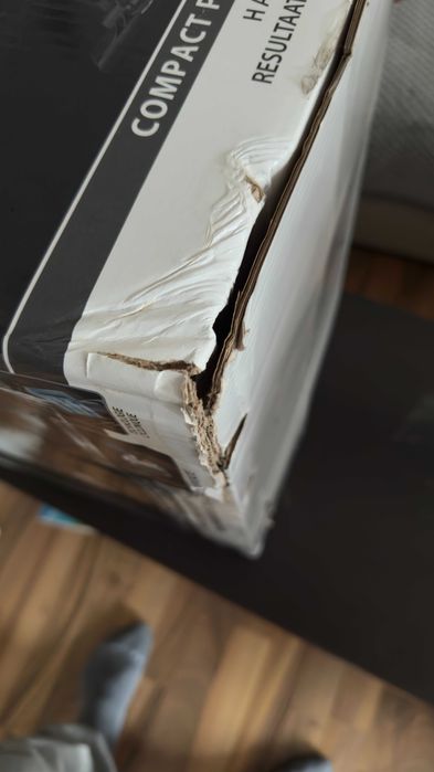 Aspirator fără sac Rowenta - NOU, Sigilat (ambalaj putin deteriorat)