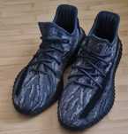 Yeezy Boost 350 V2 Dark Salt