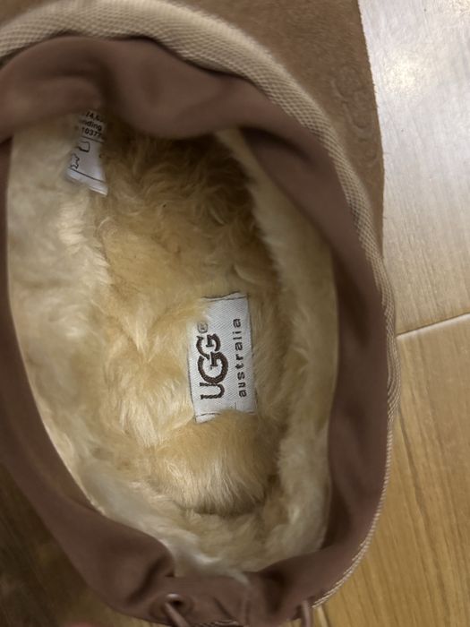 New model UGG  38 si 39 piele si blana de oaie