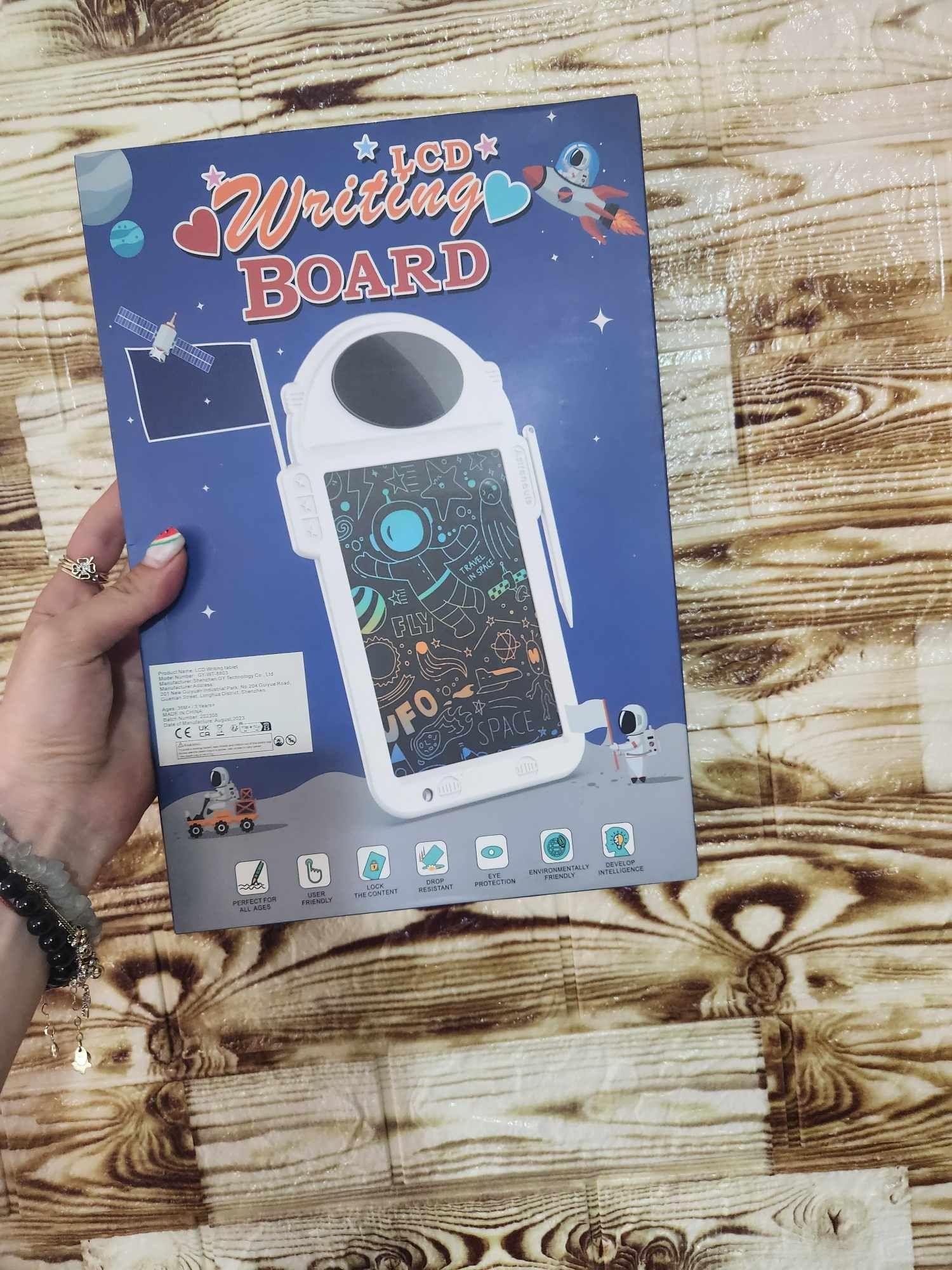 Таблет за рисуване LCD