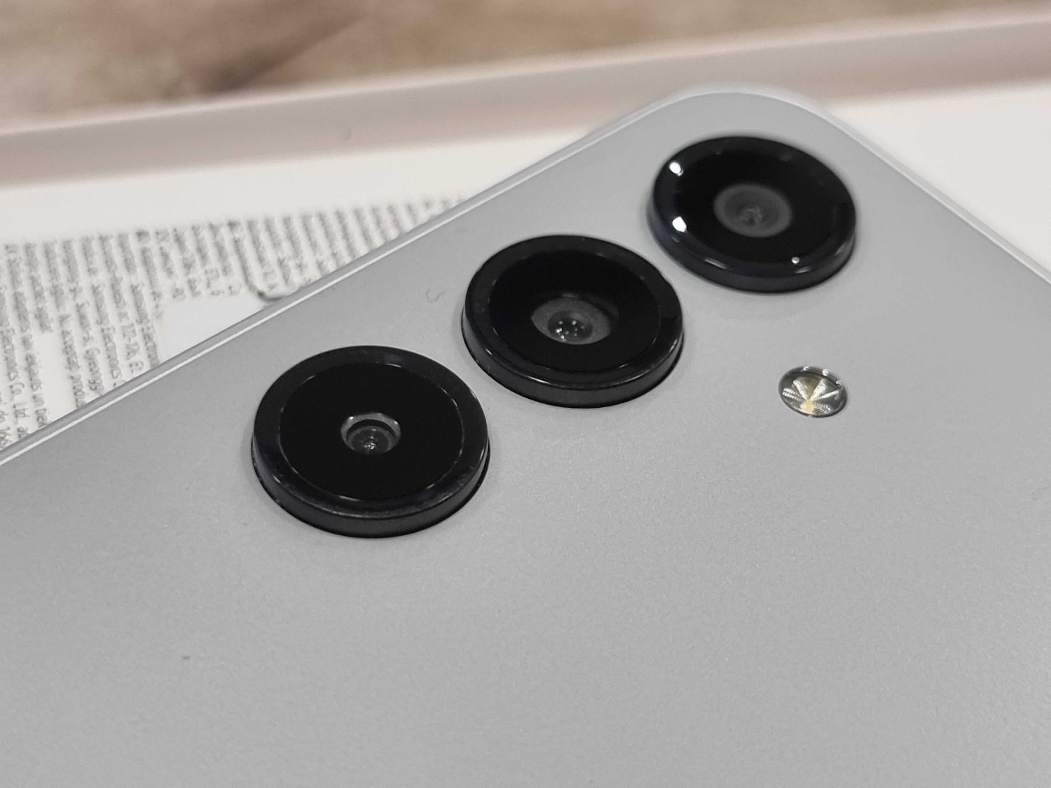 Телефон Samsung A 16