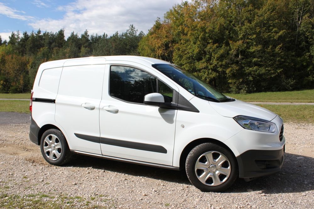 Ford Transit Courier