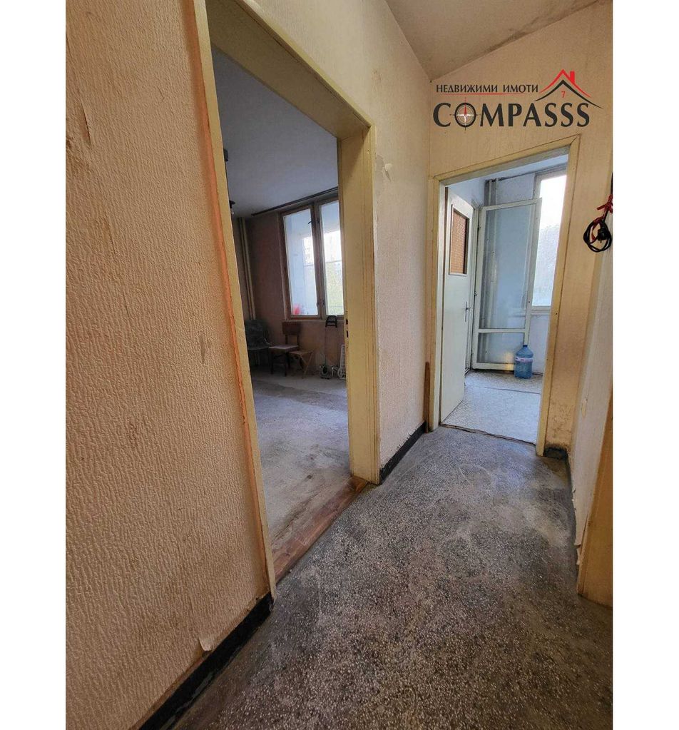 Продава се Двустаен апартамент в Добрич, Дружба 3 - 66 кв.м за 719 €/кв.м - Снимка #2