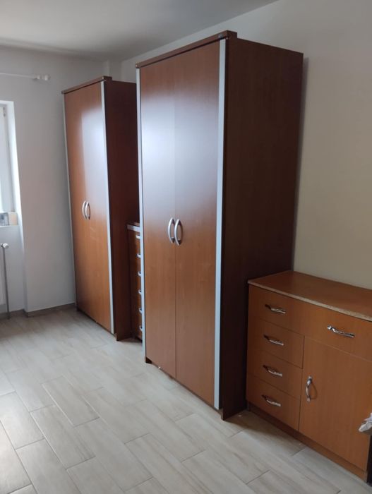 Dulapuri si comoda dormitor