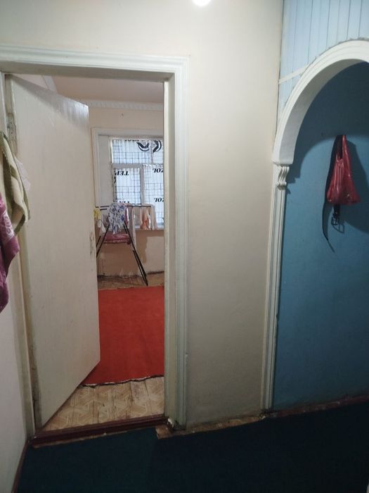 Срочно! Продаётся Своя квартира (бывшая общага)
Ориентир: мечеть Аль-Б