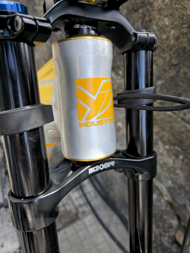 YT TUES 27.5 Downhill, Boxxer 2017, 4-бутални Перфектен 1x9 скорости