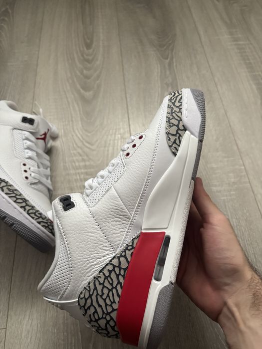 Jordan 3 Fire Red