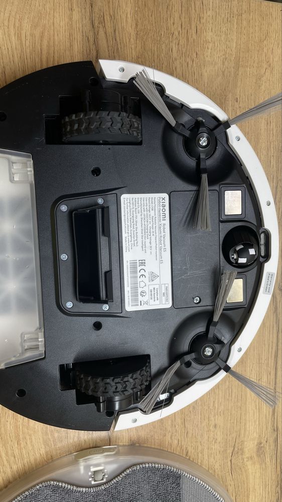 Робот-пылесос xiaomi robot vacuum e5