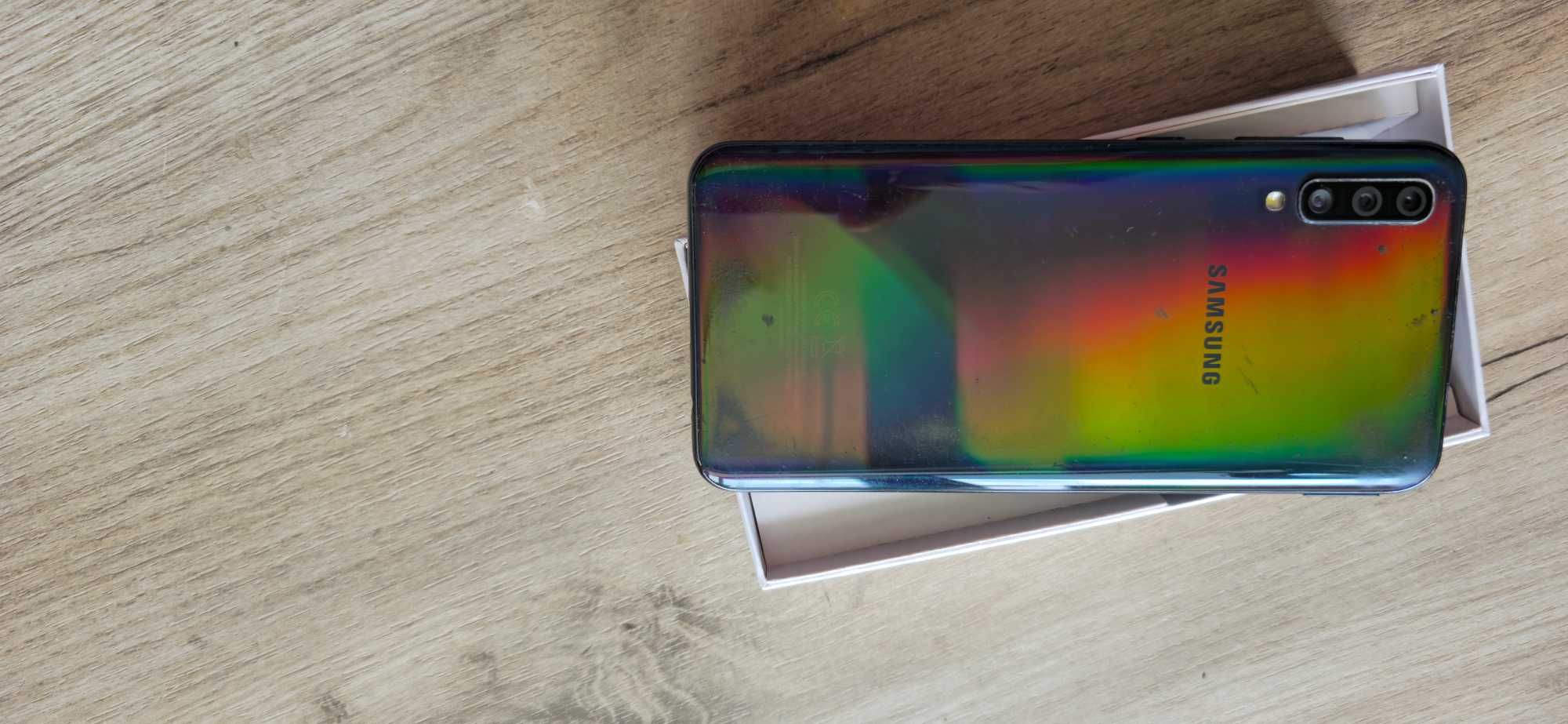Смартфон  Samsung А50