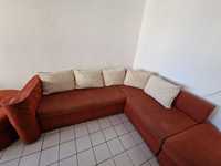 Разтегателен 4-местен ъглов диван с лежанка + 3 Табуретки