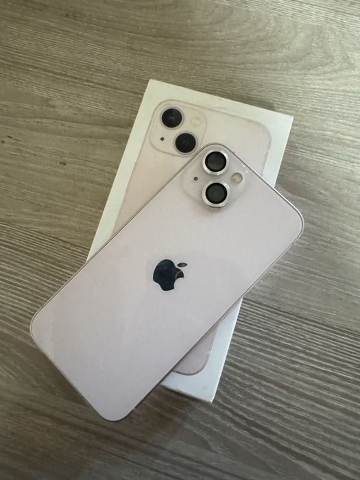 Iphone 13 (телефон)