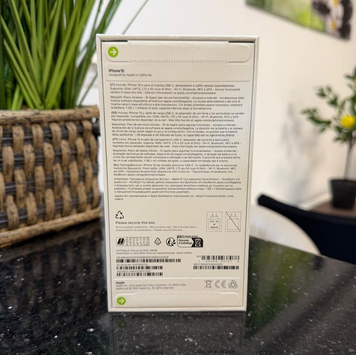 iPhone 15 256GB. SIGILAT !! Pink