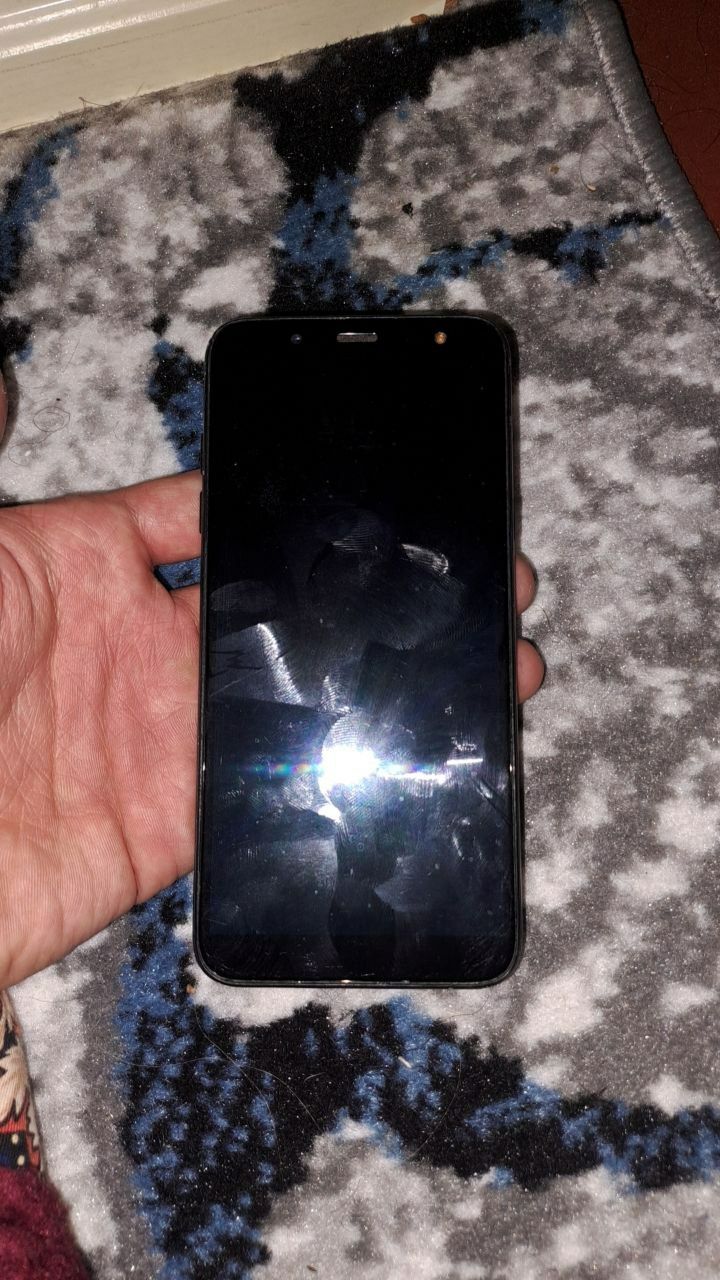 Samsung A6 va Samsung A33 5G sotiladi