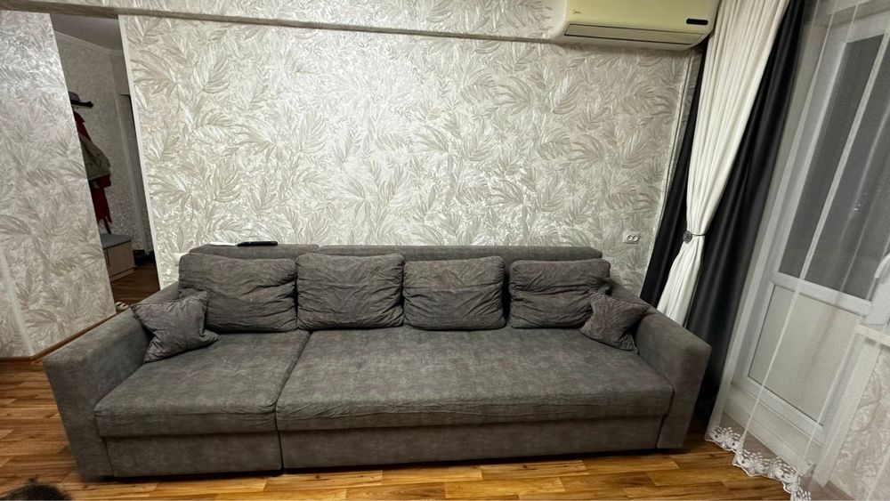 Диван для гостиной