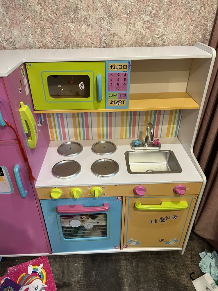 Кухня за деца KidKraft Deluxe Big & Bright Kitchen, 3+