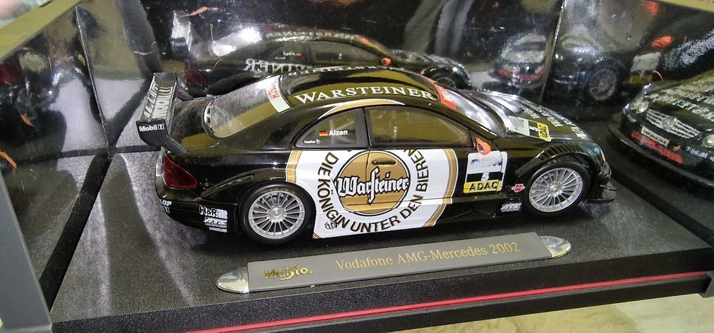 Количка Метална Vodafone AMG-Mercedes 2002 Warsteiner Maisto 1:18 нова