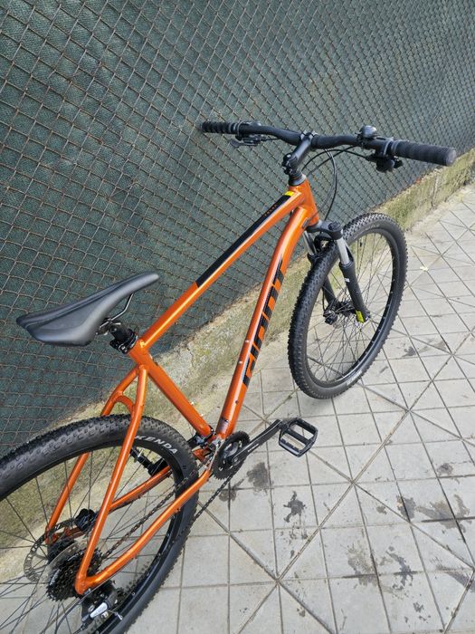 Като нов Giant Talon 29 цола XL размер 2x8 скорости Хидравлични дисков