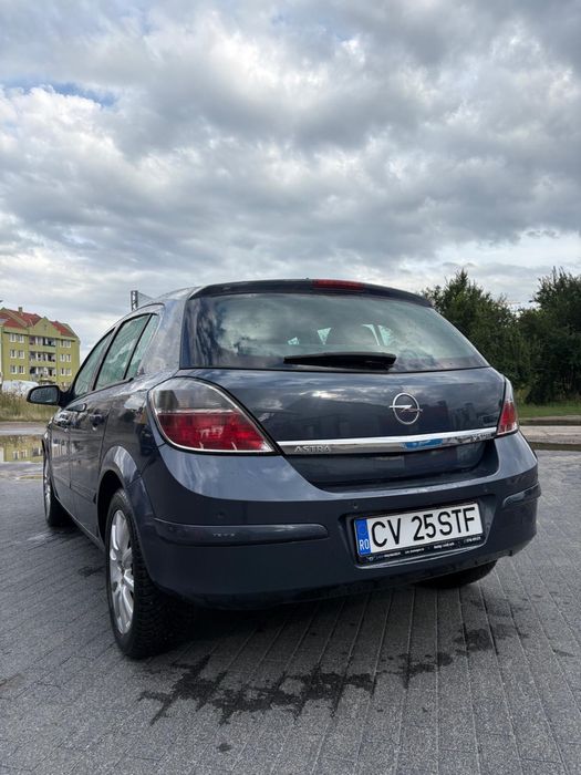 Vand sau schimb Opel Astra H 1.7 CDTI unic proprietar