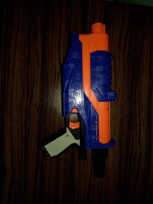 Nerf пистолети за деца над 7 години