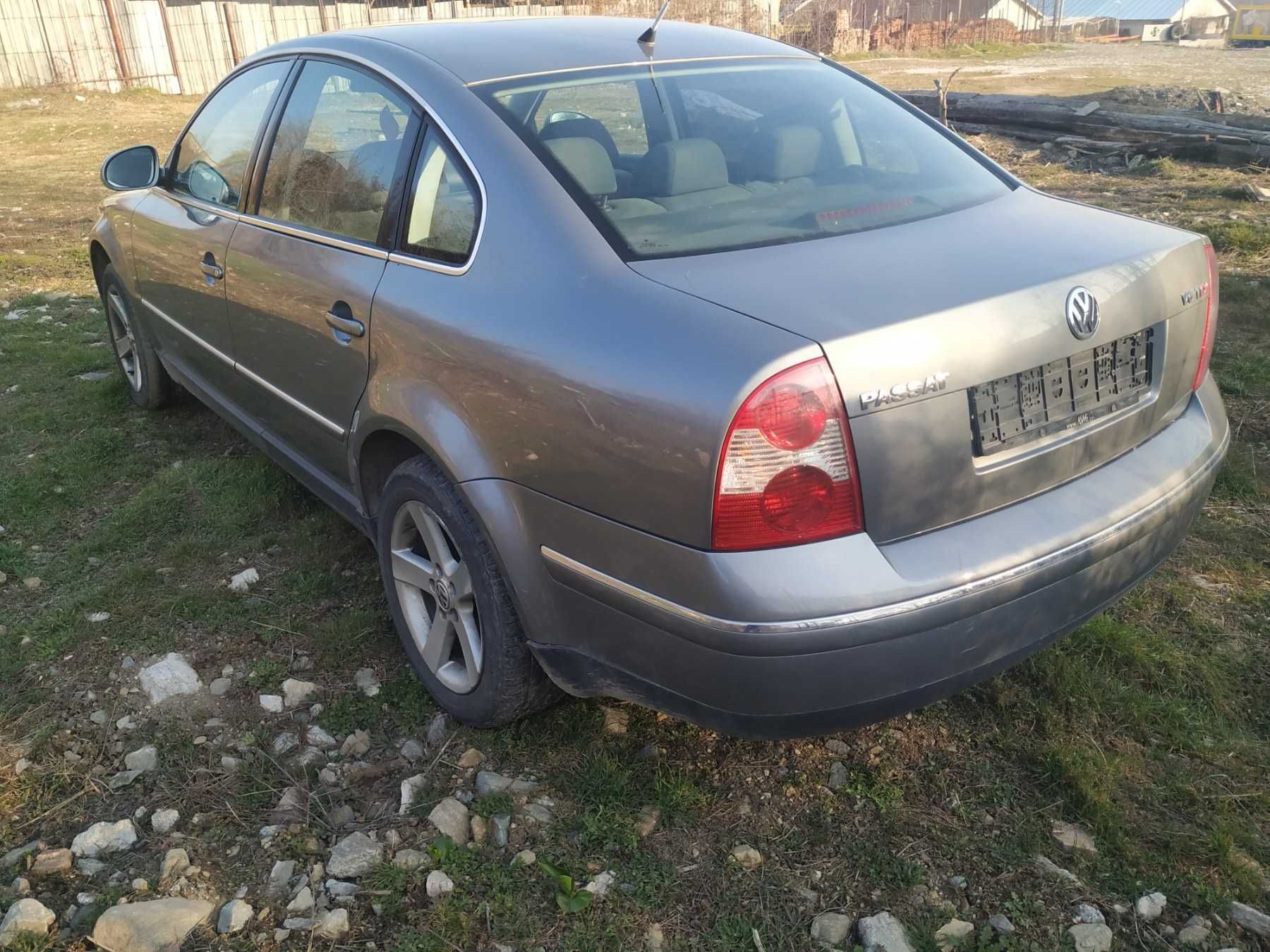 Фолксваген Пасат 5,5 2,5tdi 2004г.