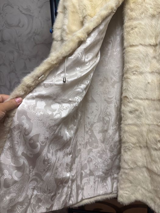 Продам  норковую шубу