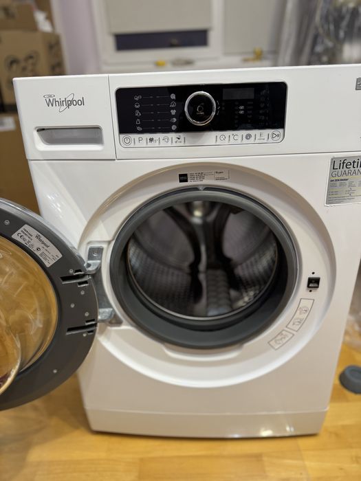 Masina spalat Whirlpool
